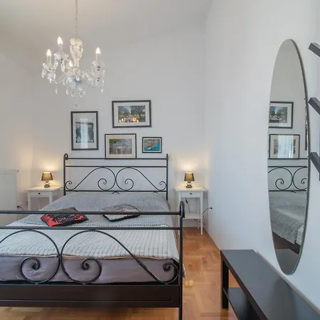 Vera 4*