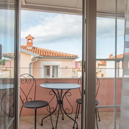 Vera Guest house 4*