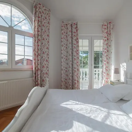 Vera Guest house