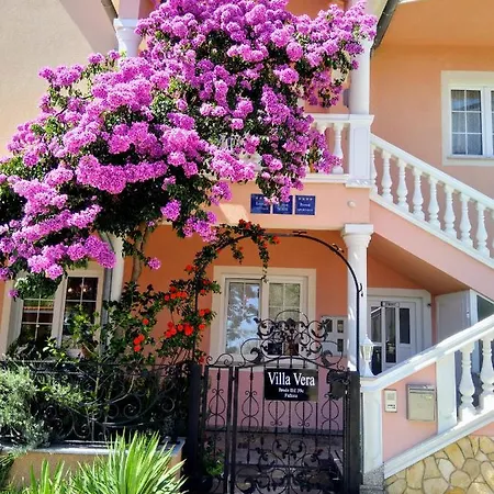 Πανσιόν Vera
